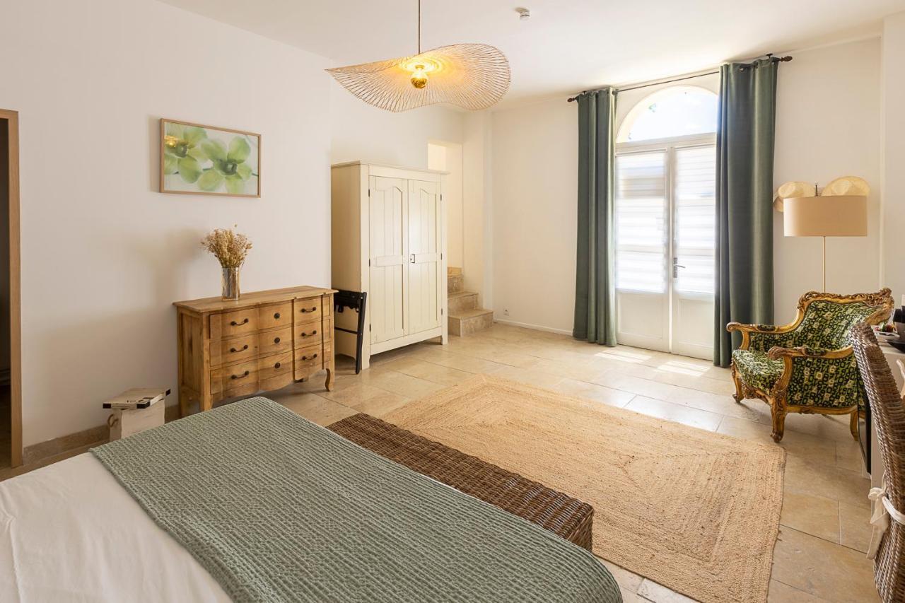아비뇽 Mas De Capelou B&B 외부 사진